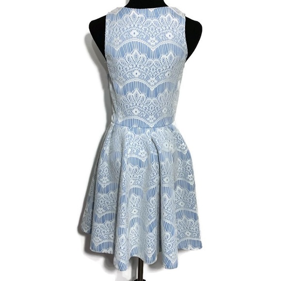Design Lab Lord & Taylor Blue Lace Skater Dress M - Picture 3 of 6